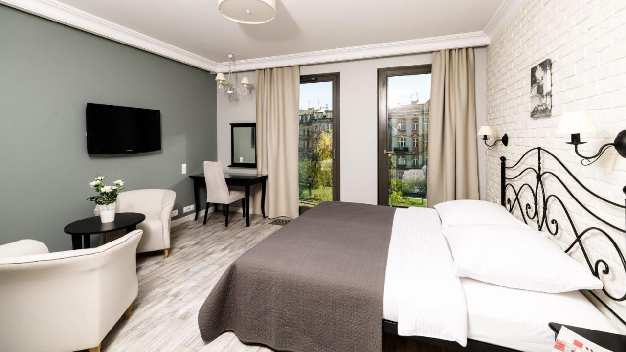 Native Apartments Sukiennicza 8 Krakow Bagian luar foto