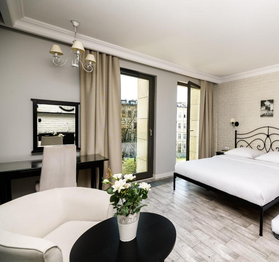 Native Apartments Sukiennicza 8 Krakow Bagian luar foto